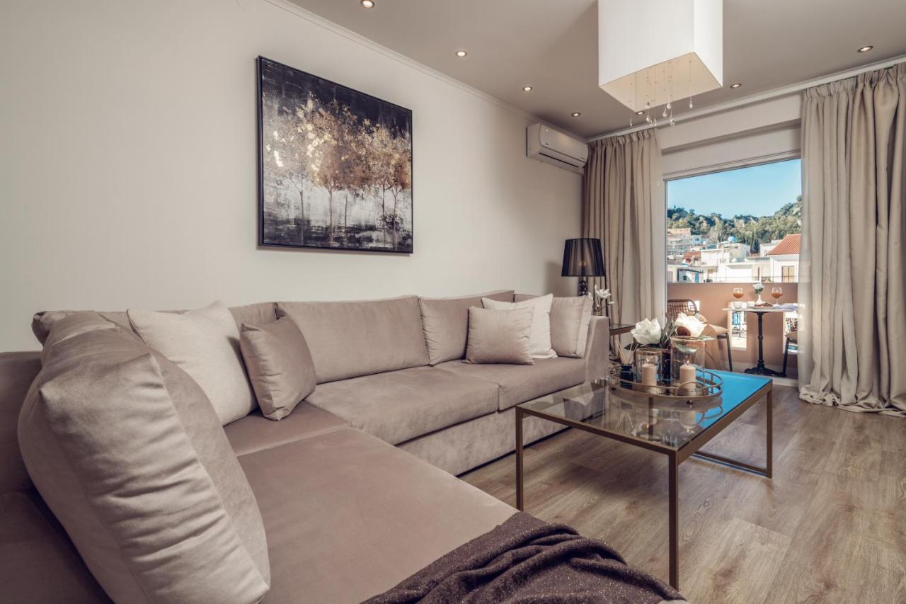 Maison Downtown Luxury Apartments! Zakynthos Buitenkant foto